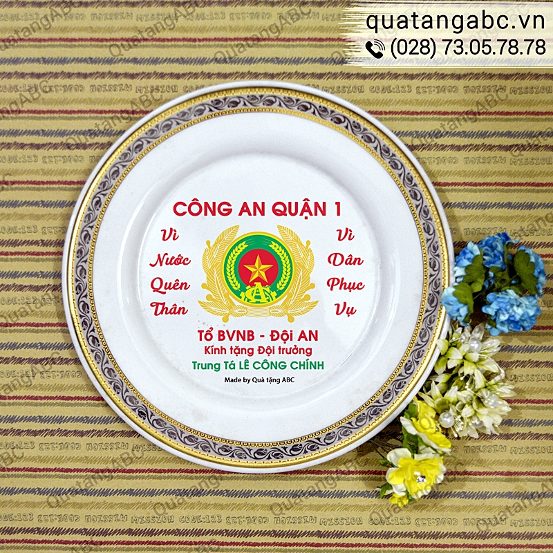 Dĩa sứ quà tỏ tình bạn gái sâu sắc