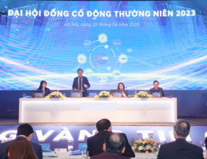 Tặng Quà Đại Hội Cổ Đông
