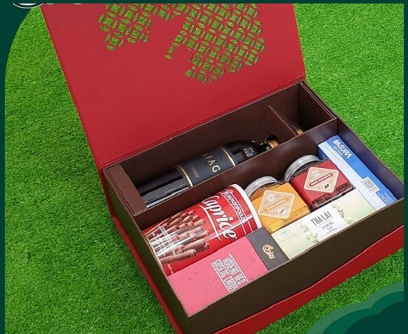 Hộp quà tết cho doanh nghiệp tri ân