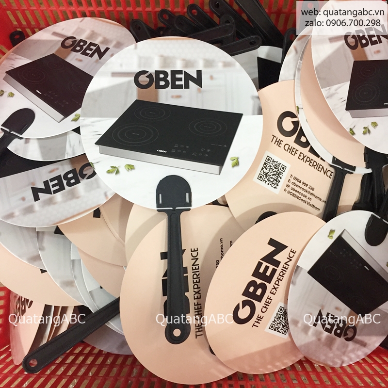 Quà tặng quạt nhựa in logo cho sự kiện