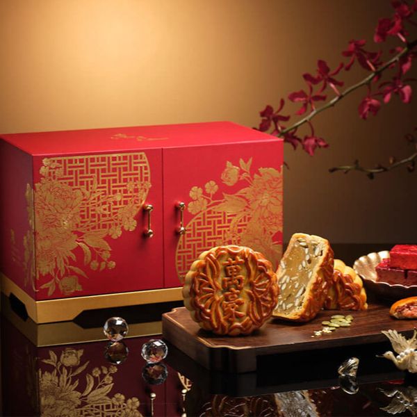 Hộp bánh Trung Thu cao cấp - quà tặng Trung thu phổ biến của doanh nghiệp